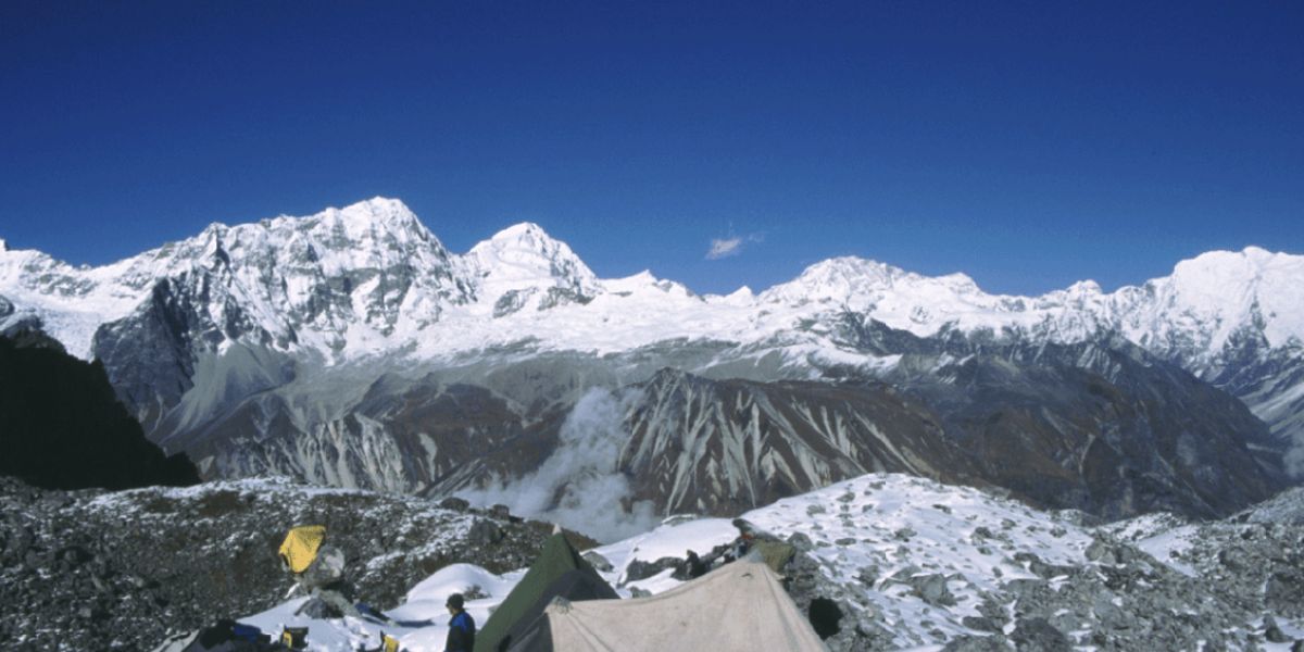 Ganja La Pass Trek