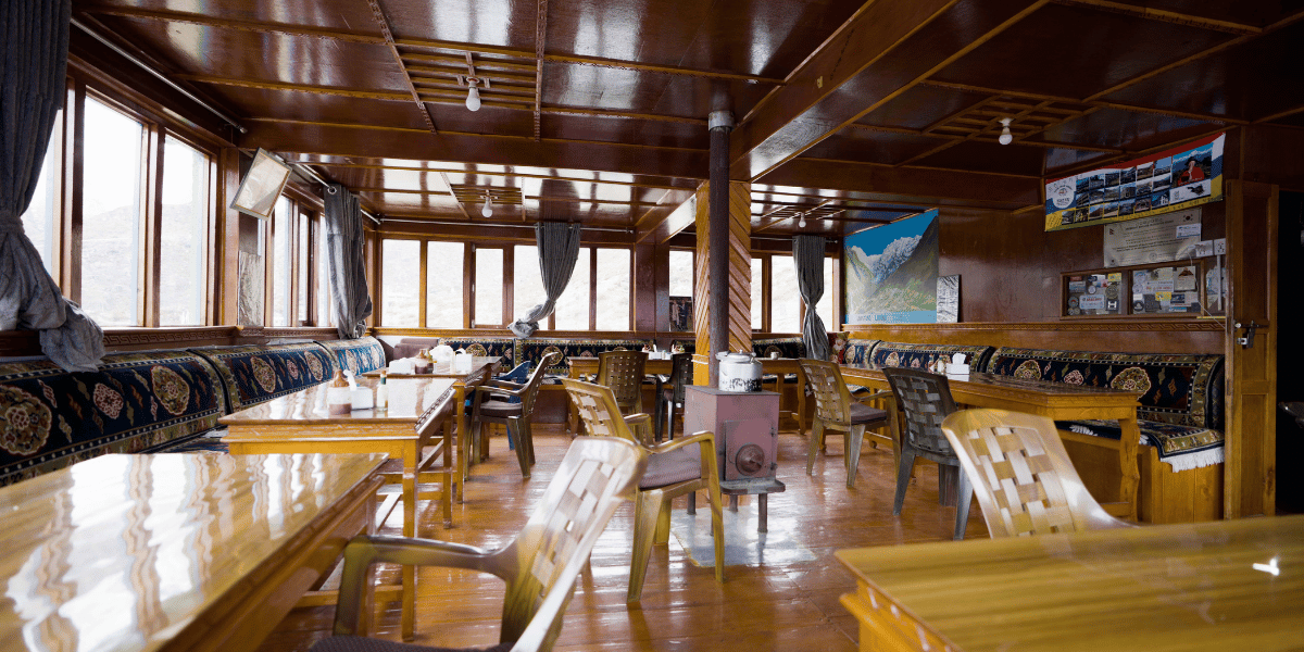 Dining Etiquette for Trekking in Nepal